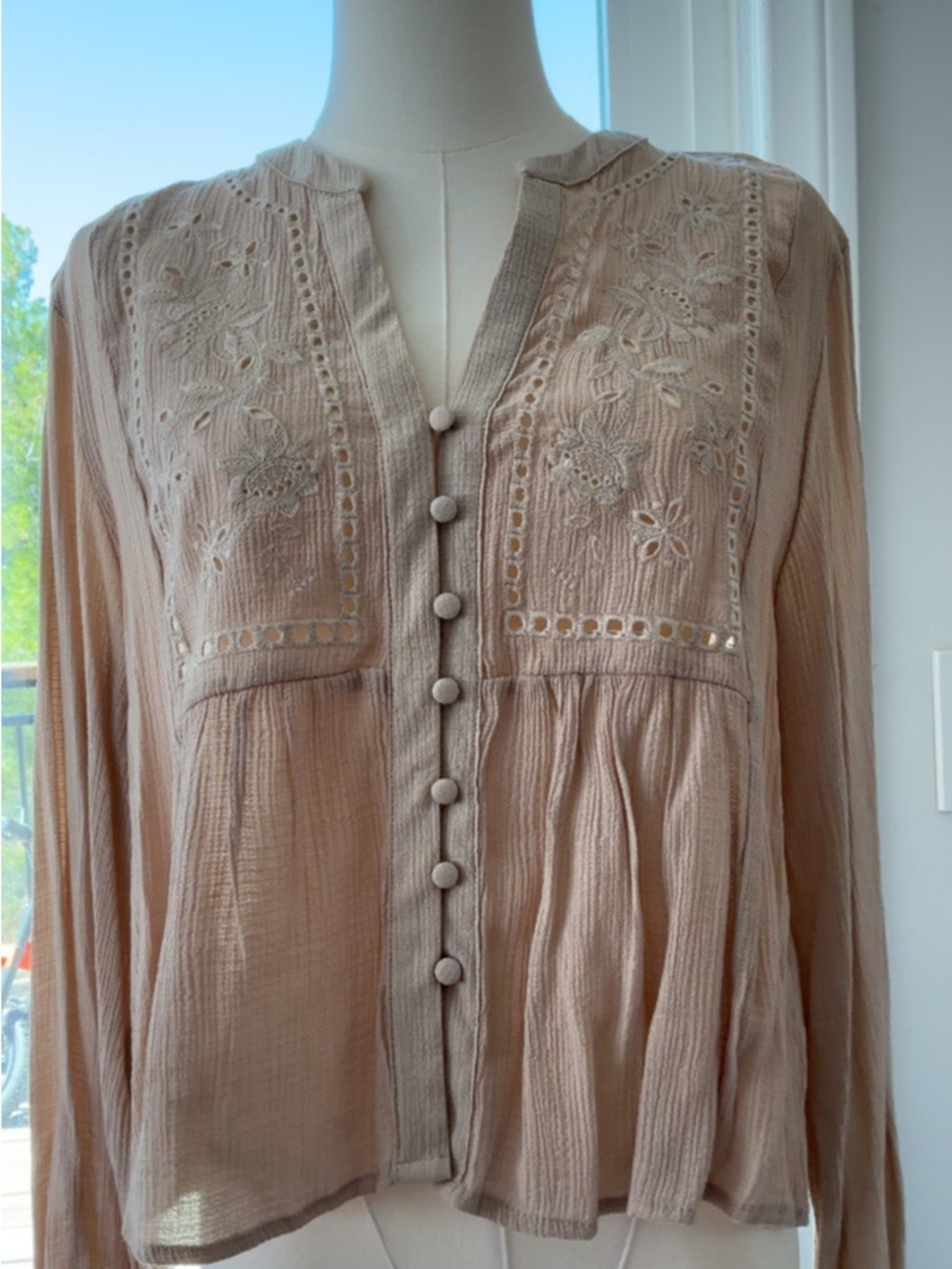 Zara Boho Embroidered Button-Front Blouse - Blush